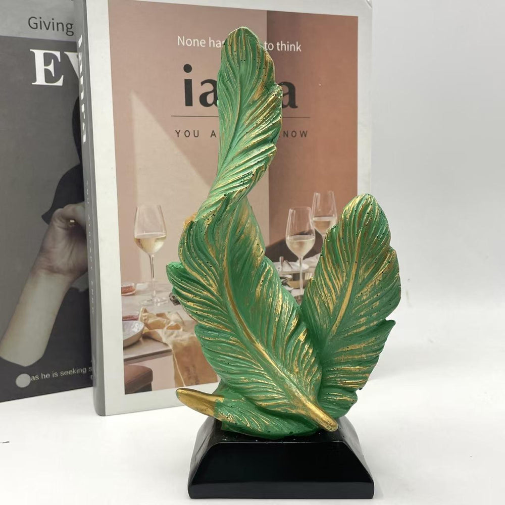 Emerald Leaf Resin Sculpture – Luxury Decorative Accent
