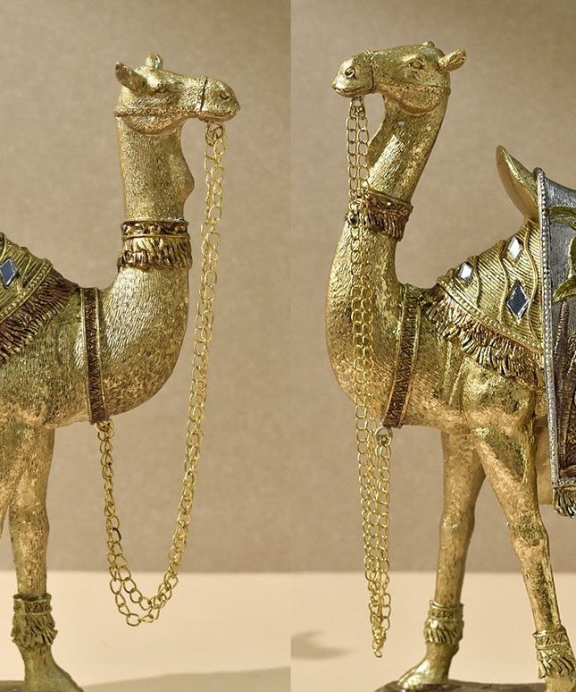Royal Camel Resin Sculptures – Elegant Desert-Inspired Decor Pair