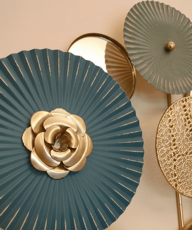 Modern Abstract Metal Wall Decor With Mirrors